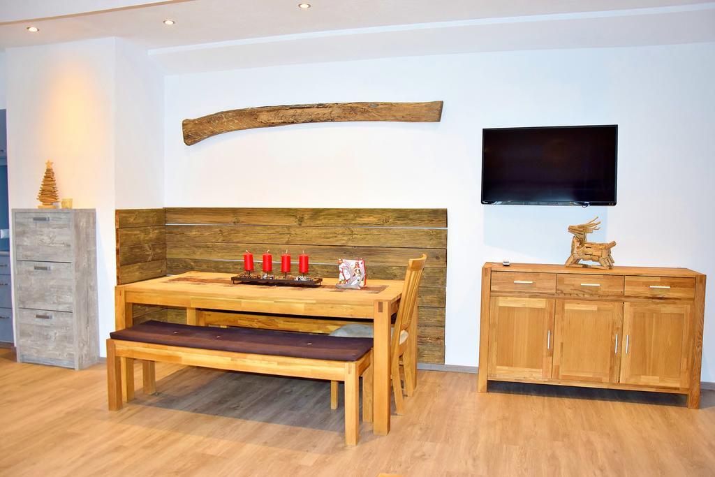 Tennladen Apartments نيديراو الغرفة الصورة